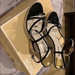 Michael Kora wedge Sandals